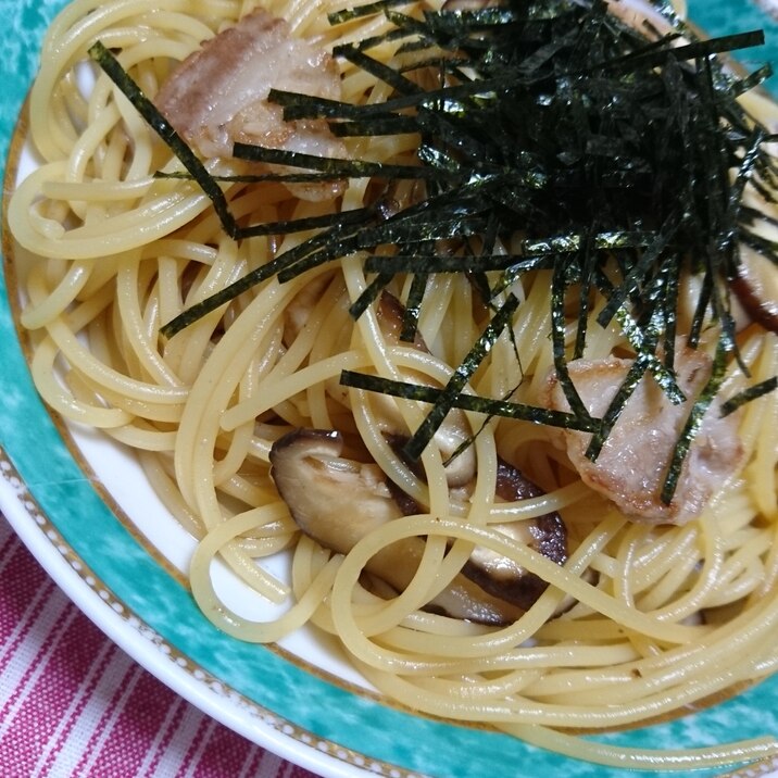 椎茸と豚肉の和風パスタ